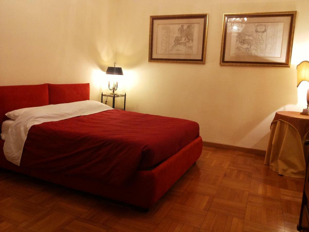 Piazza Duomo Apartment Milánó Kültér fotó